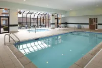 Spark by Hilton Bettendorf Quad Cities