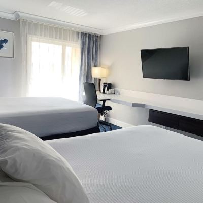 Executive Room, Jetted Tub The Pacific Inn Promo Code