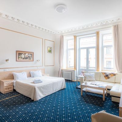 Premium Suite Room Alexander Hotel Promo Code