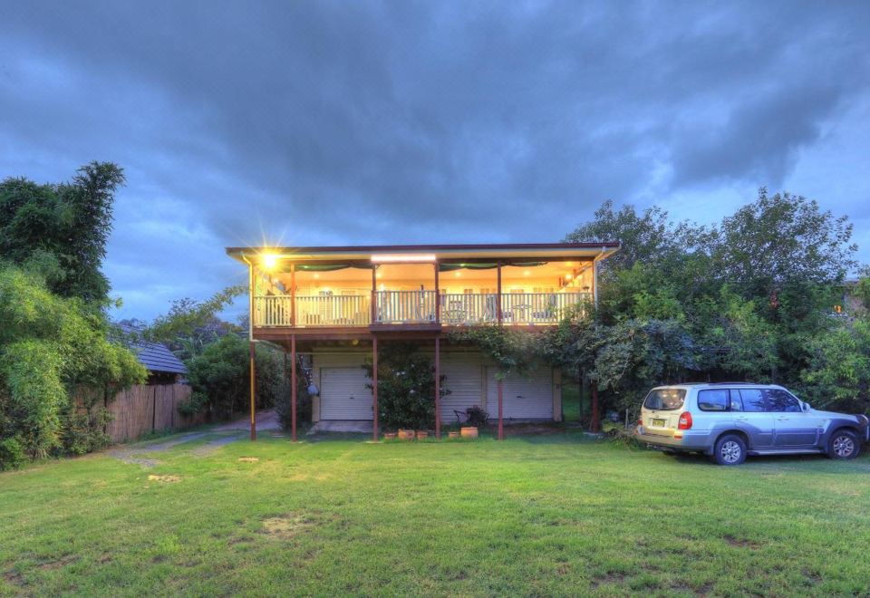 Andavine House - Bed & Breakfast - Housity