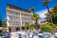 Hotel Alpi