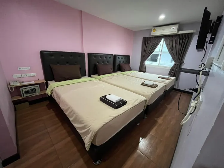ห้องพักสำหรับสามท่าน
