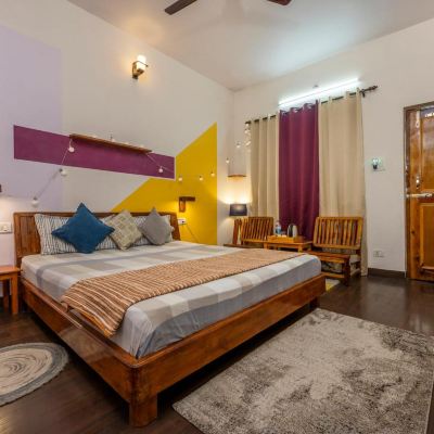 King Room With Balcony The Birdhouse Villa Promo Code