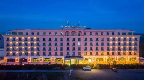 Phoenicia Express Hotel