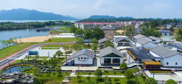 Hotels in Xiajiang County