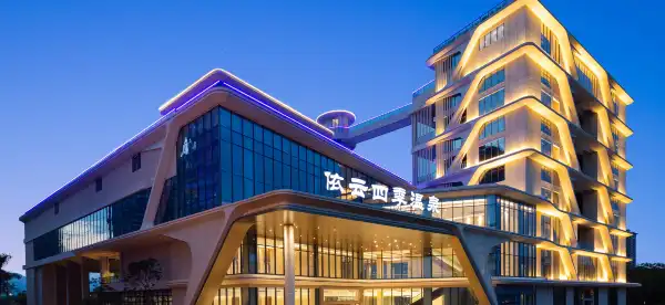 Hotel di Longmen County