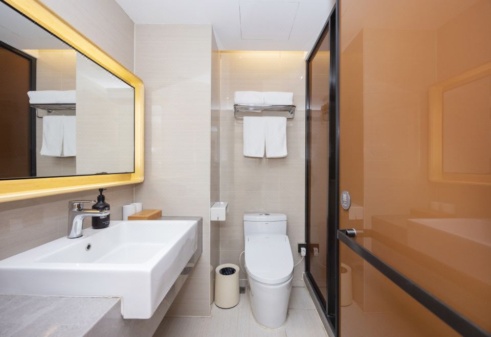 舒壓-雙床房（露臺+65寸投屏電視+分體空調+舒壓床墊）