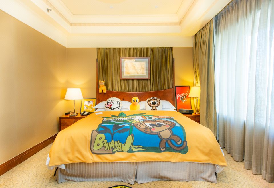 the Hongta Hotel, A Luxury Collection Hotel, ShanghaiB.Duck Themed Suite