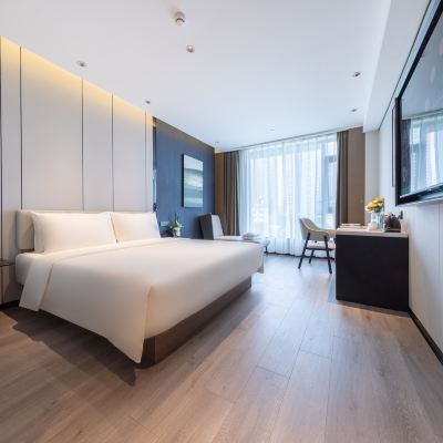 行政大床房 成都川師大地鐵站亞朵飯店優惠