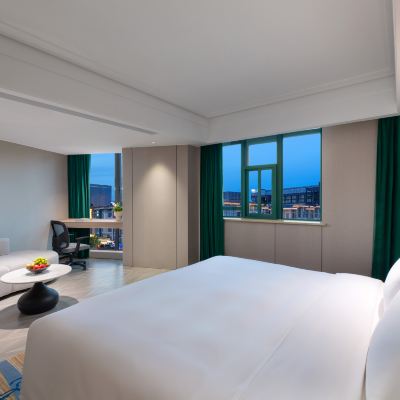 行政大床房（百寸投影） 巴里島雅庭飯店（義烏國際商貿城店）優惠