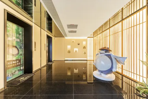 Dragon Cat Spirit Hotel (Baili Plaza New Dongmen Store, Yangjiang)