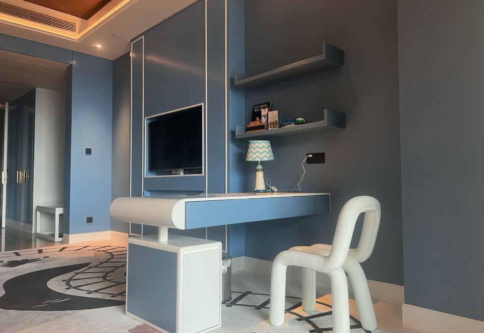 Wangfu Jinke Grand HotelInterstellar Exploration Family Theme Room