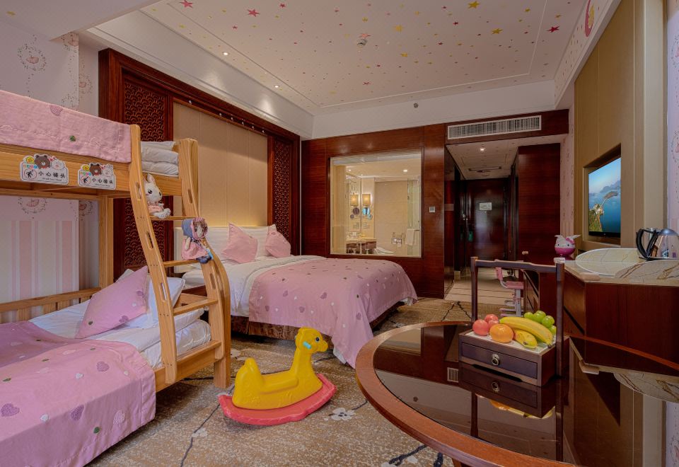 豪華山景親子房