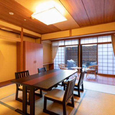 本館 和室10畳 小さなお庭付 禁煙室 箱根湯本温泉　ホテル南風荘 クーポン