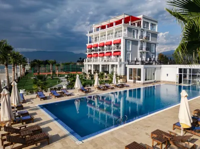 Grace Aqua Villa Hotel di 