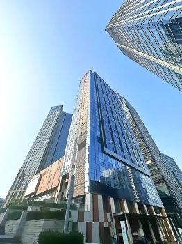 Lv Feng Hotel (Qingdao Wusi Square The Mixc)