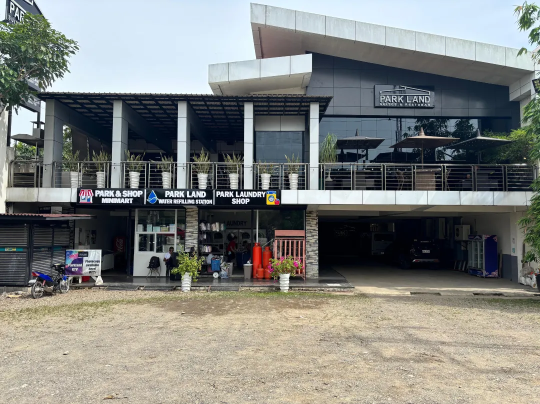 Park Land Suites & Restobar - Kidapawan