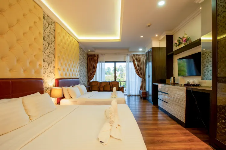 ห้องดีลักซ์พร้อมวิวสระว่ายน้ำ(เตียงคิงไซส์)