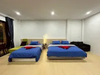 The Private Pool Villa @Satun 사툰 호텔