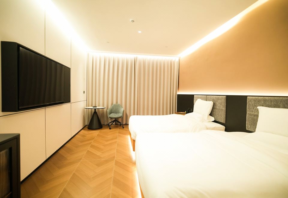 优选谧静双床房