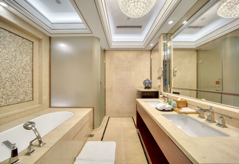 Lake View Hotel hangzhouDeep Sleep Grand Lake-View Suite