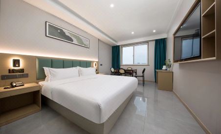 Qingmu Hotel (Jingjiang Mediterranean Garden) - Housity
