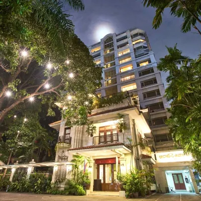 Orchid Garden Suites Hotels near The Pergola