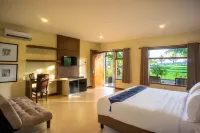 Grand Harvest Resort & Villas - Ijen Отели в г. 
