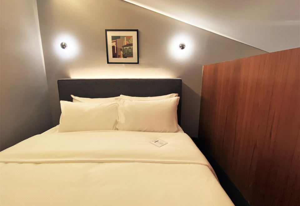 精致复式一室房