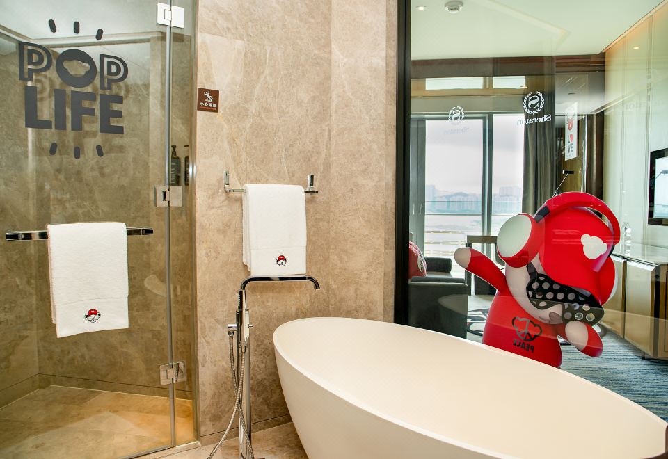 Sheraton Zhuhai HotelTeddy Deluxe Room