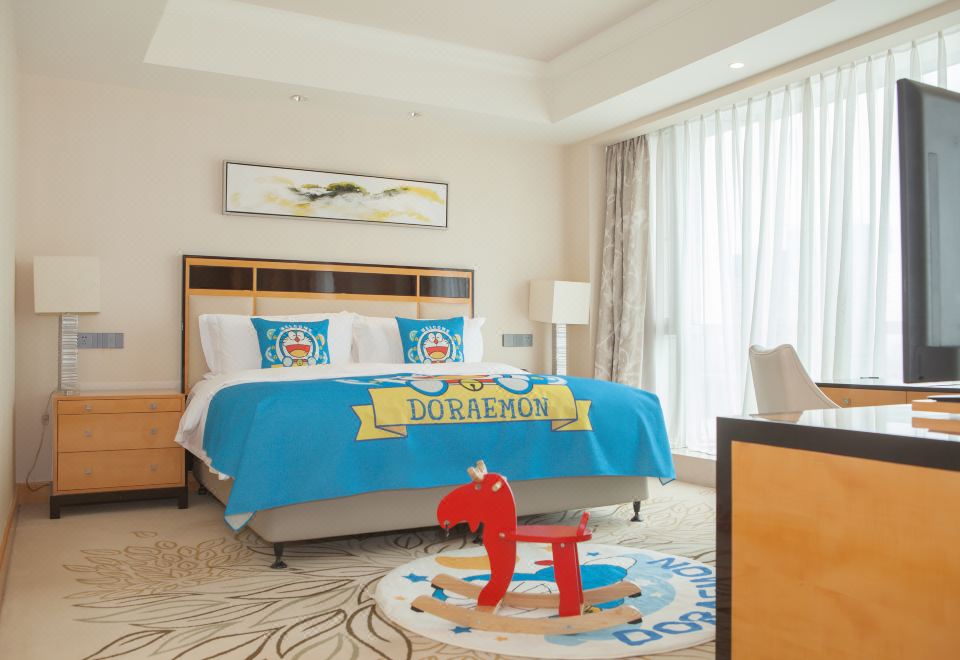 Family-friendly Queen Room