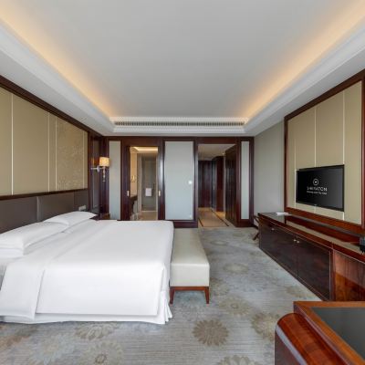 尊貴豪華特大床房 瀋陽新都綠城喜來登酒店優惠