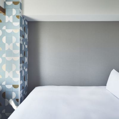 市景標準大床間 Holiday Inn Express 大阪市中心御堂筋智選假日飯店優惠