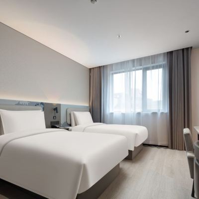 標準雙床房-小冰箱+投屏電視+智能馬桶 杭州西湖湖濱浣紗路輕居飯店優惠