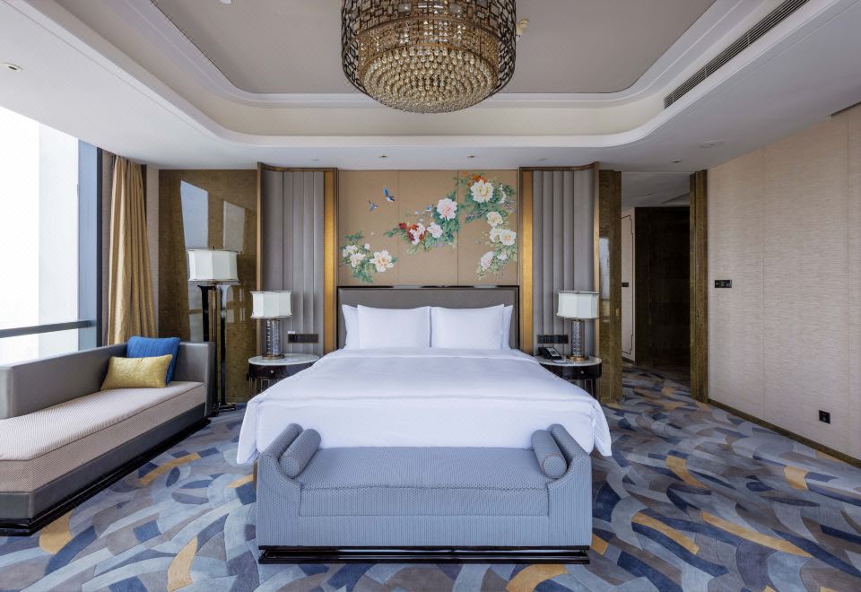 Wanda Vista ZhengzhouChairman Suite