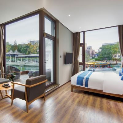 湖景露台房一層 尚泉歷舍泉文化精品飯店優惠