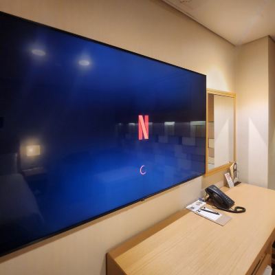 標準雙人床房-影院房 （無窗） 陶爾希爾飯店優惠