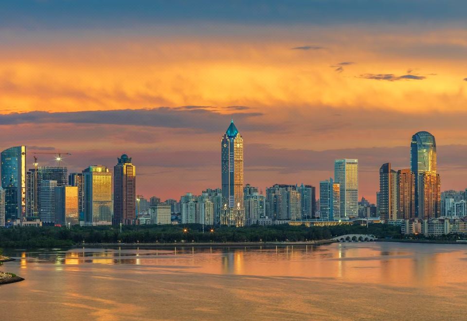 尊享經典海景大床房|陽臺【落日晚霞美景】