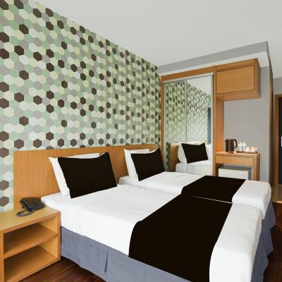 Deluxe Twin With River Front View