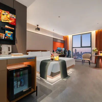 Yeyuchen E-sports Audio-Visual Hotel (Baoding Railway Station Zhili Governor's Office) Hotels near Baoding Zoo
