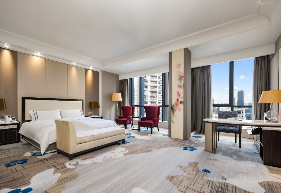 豪華大床房-高速WIFI-辦公區-深泡浴缸-全景落地窗