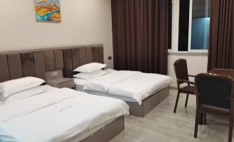 Hefeng Business Hotel - Housity