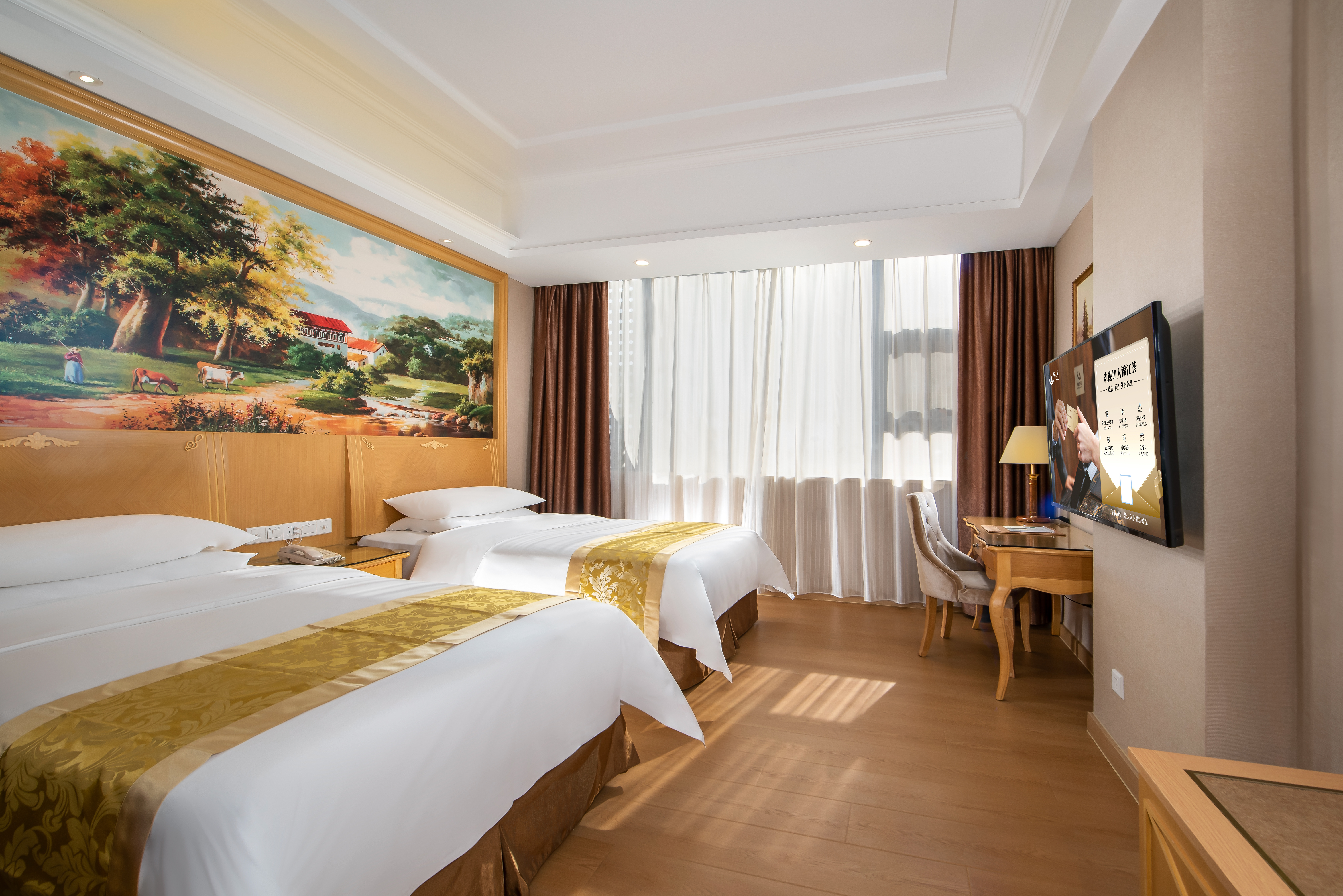 豪华双床房（清晨采光丨城景）