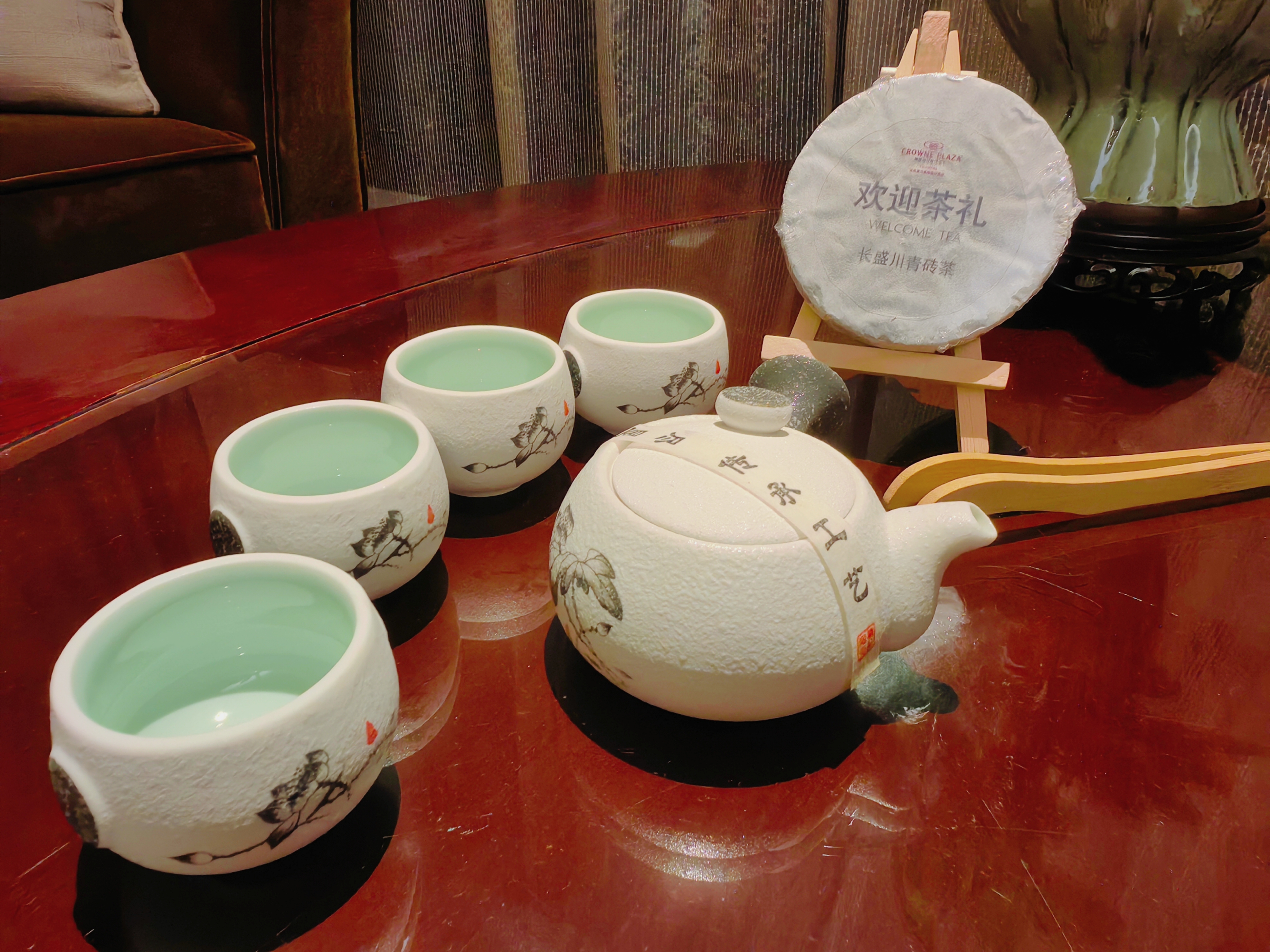 皇冠老友会大床房（银发族）