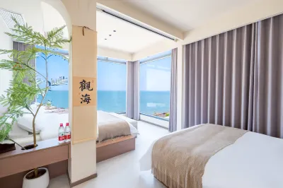 Light Luxury · Listening to the Waves by the Sea Seaview Homestay Hotels in 