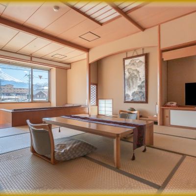 附樓2/3F日式房10帖帶富士山景觀浴缸及沙發 湯霧富士之宿 大池飯店優惠