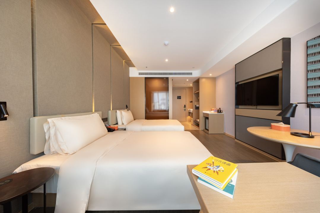 行政双床房（可投屏+小冰箱）