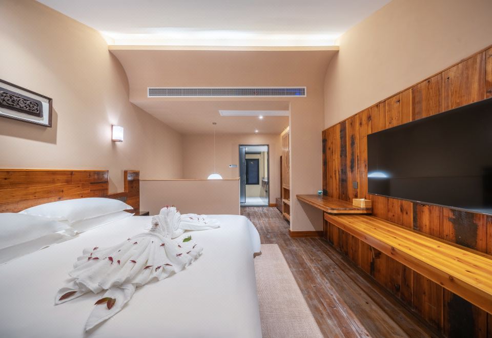 Leisure Loft Villa Suite - Courtyard-View, Mountain-View (Sofa)