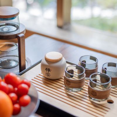 『日式茶藝』大床房【禪座靜謐空間+悠閑網紅搖搖椅】 東莞滙麗華酒店優惠