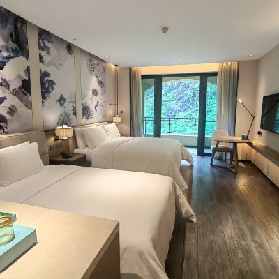 豪華子母雙床房 英德奧園希爾頓逸林度假酒店優惠